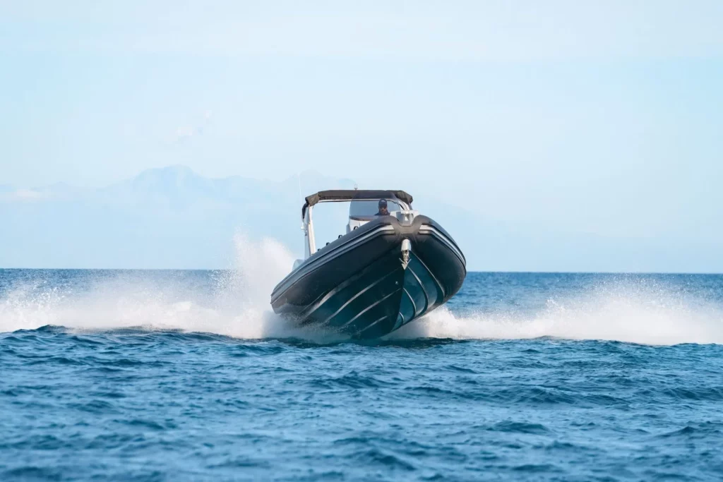 Italboats Stingher 28 GT in navigazione