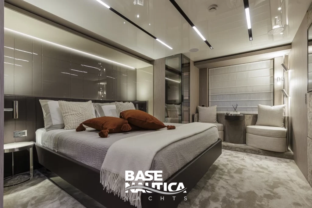 Cranchi Sessantasette 67 Corsa Interni Suite