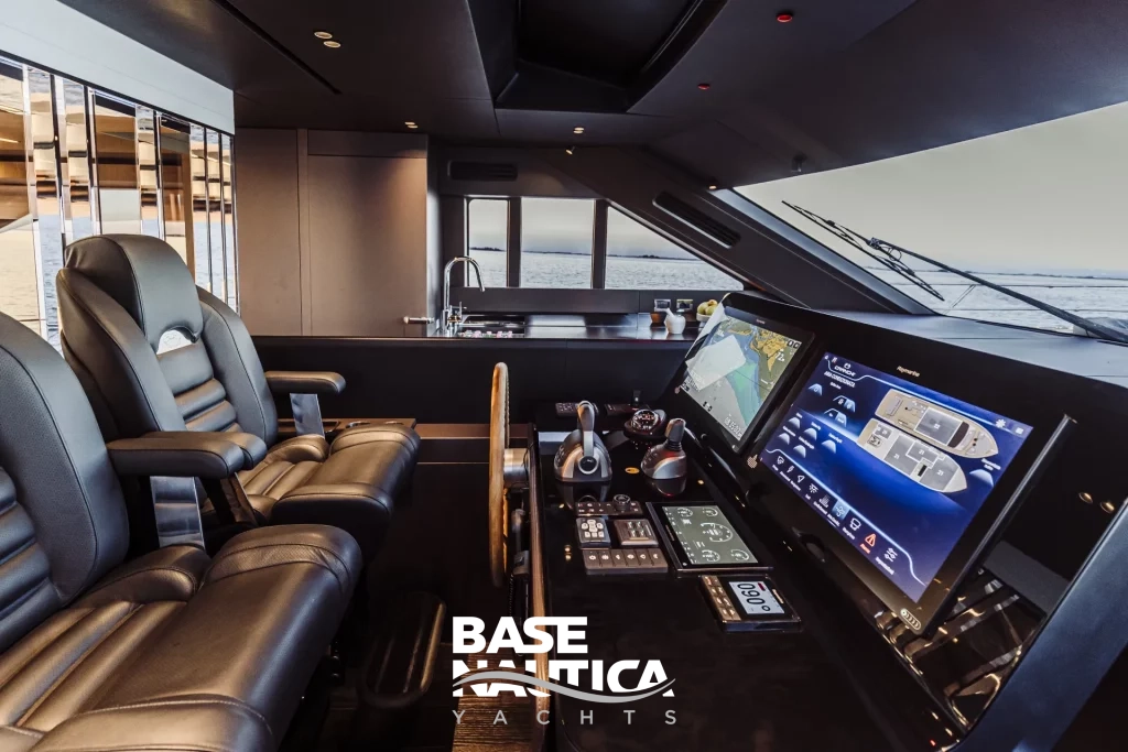 Cranchi Sessantasette 67 Corsa Interni