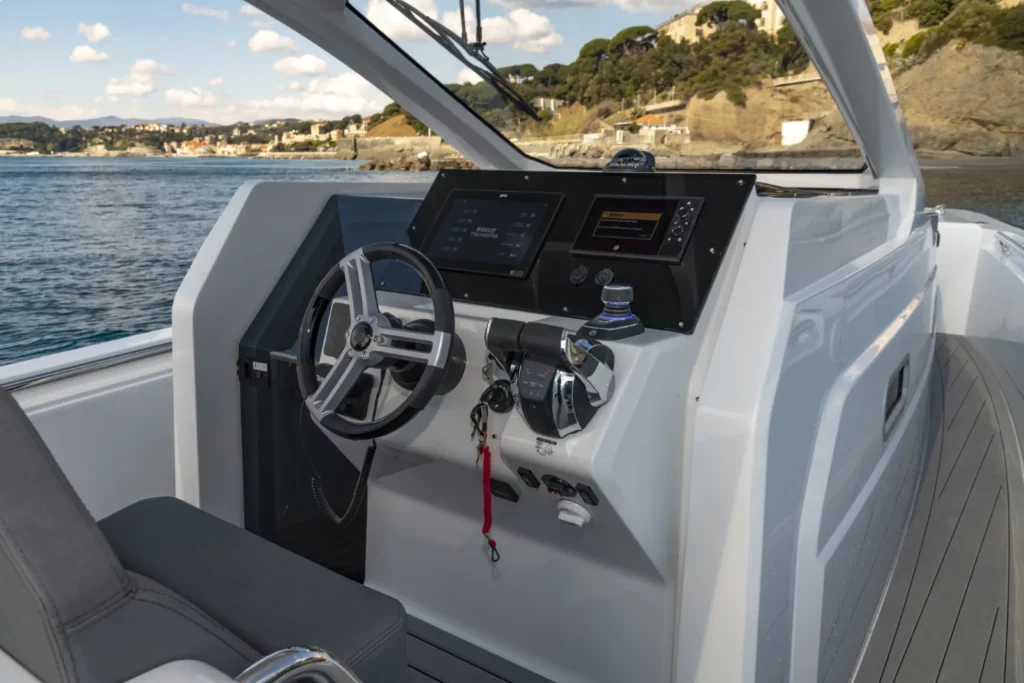 Pirelli 35 Speedboat pozzetto