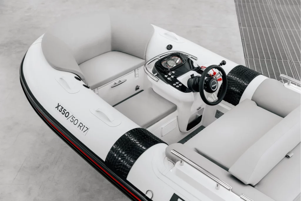 Pirelli Tender X350 consolle