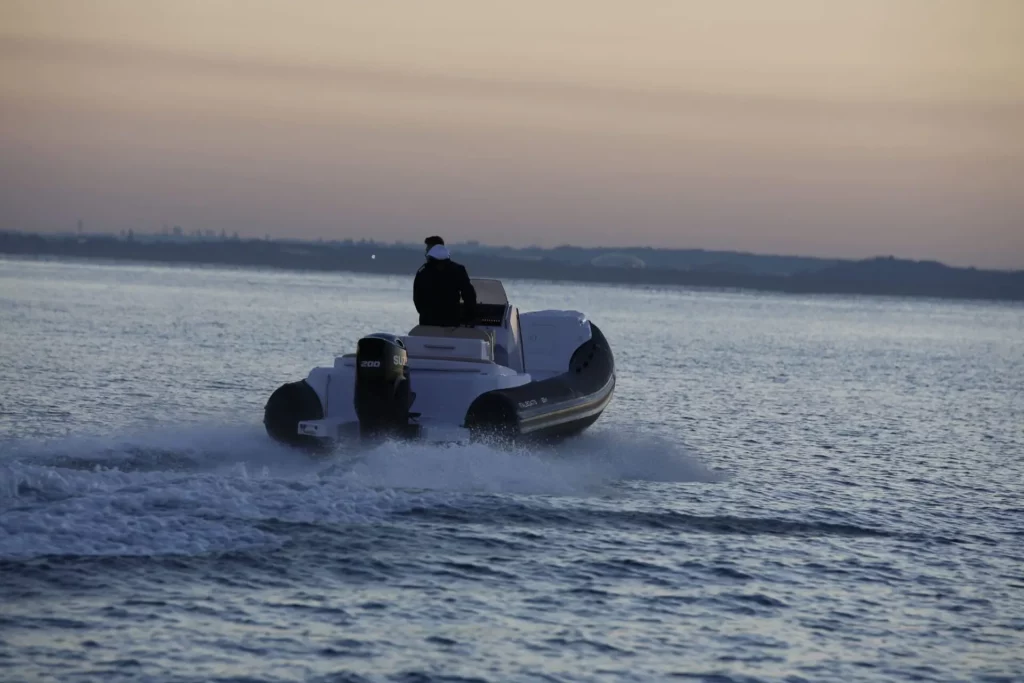 Italboats Stingher 22 GT in navigazione