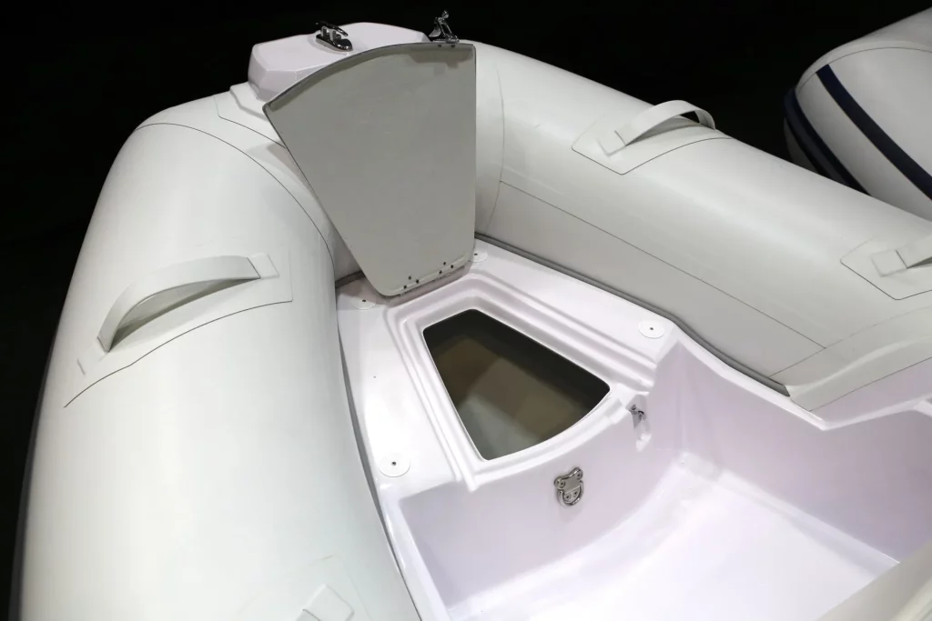 Stingher 340 FR vano porta oggetti