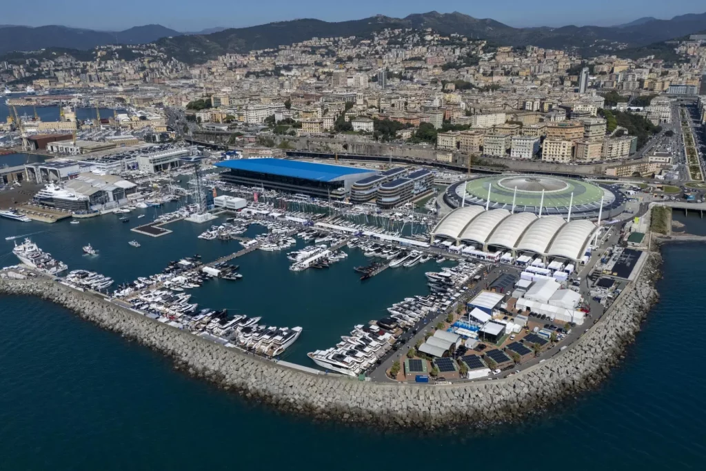 Vista aerea del Porto di Genova in occasione del Salone Nautico Internazionale di Genova 2026.